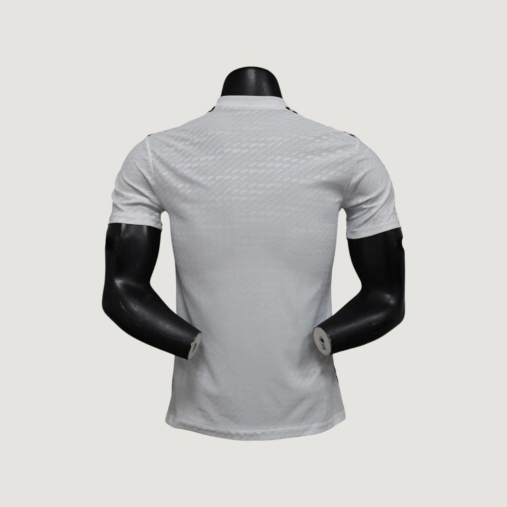 Japon – Maillot Concept 25/26 (PRO) – Blanc & Noir