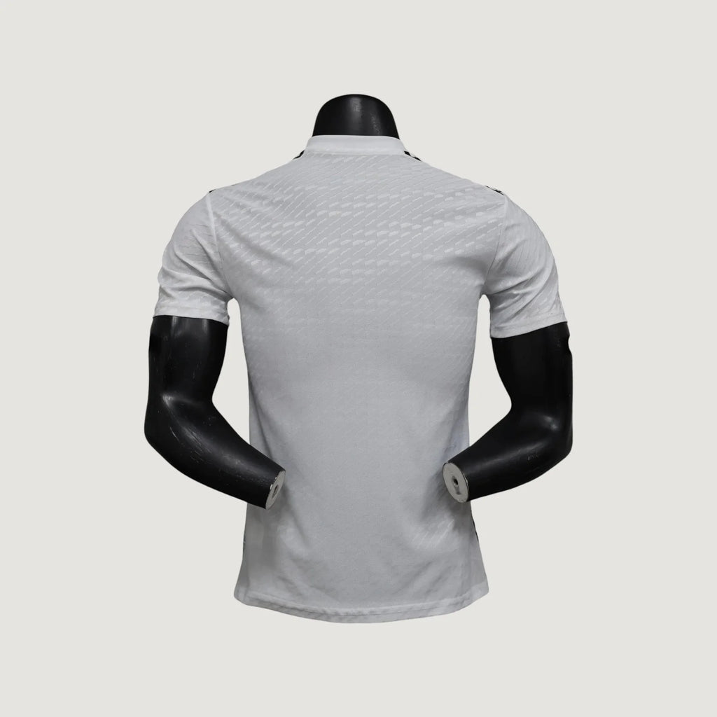 Japon – Maillot Concept 25/26 (PRO) – Blanc & Noir